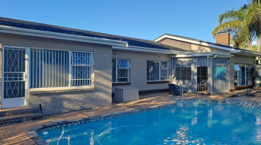 4 Bedroom Property for Sale in Vanes Estate Eastern Cape